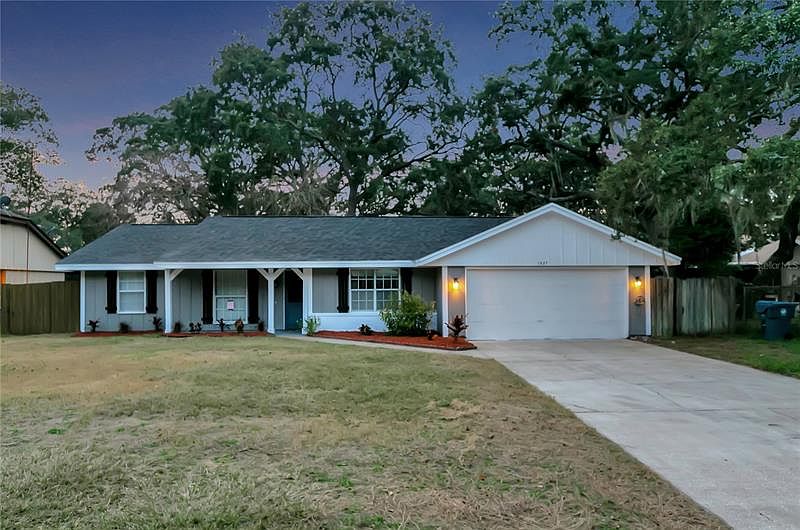 1527 Waterfall Dr, Spring Hill, FL 34608 Zillow