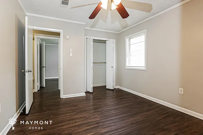 8707 Oakhaven Dr — Photo 10