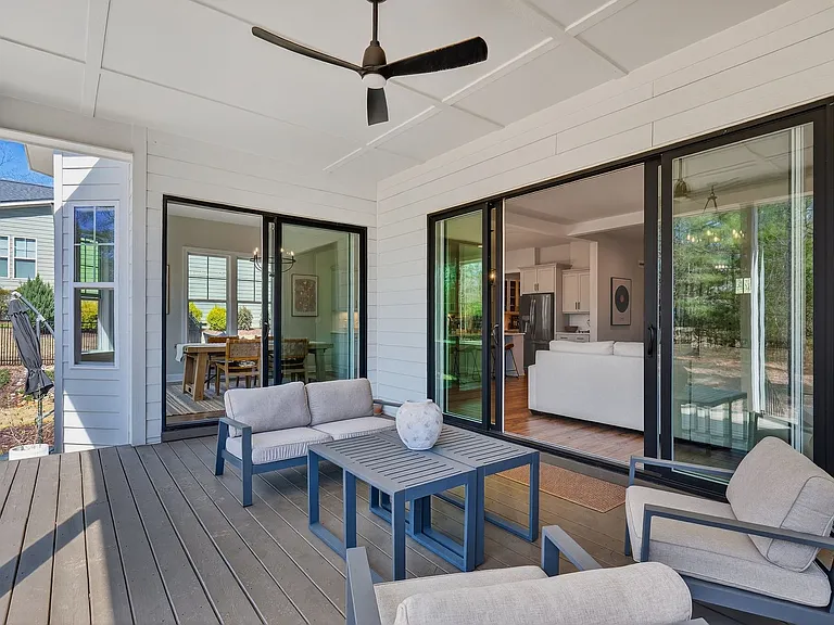 210 Lookout Rdg — Photo 37