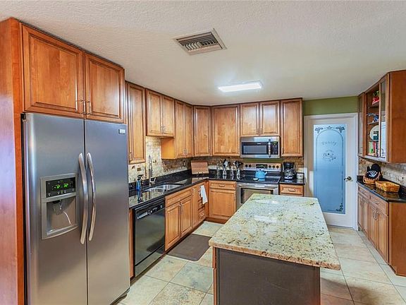 4th image of 4641 County Road 114