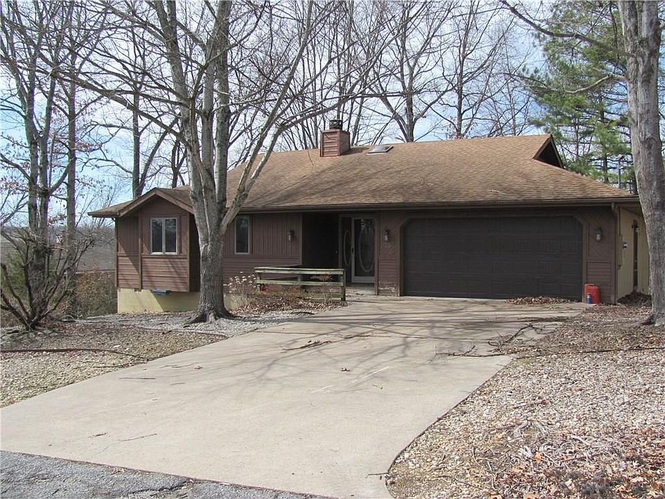 1st image of 20 Penrith Dr