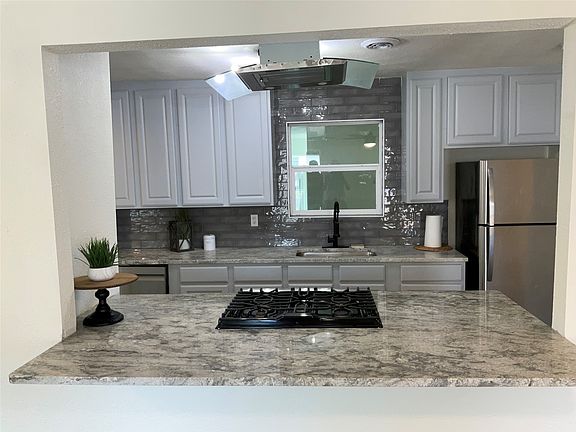 5th image of 1007 S 25th St