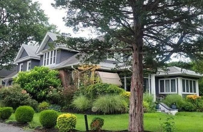2nd image of 2934 Cove Rd