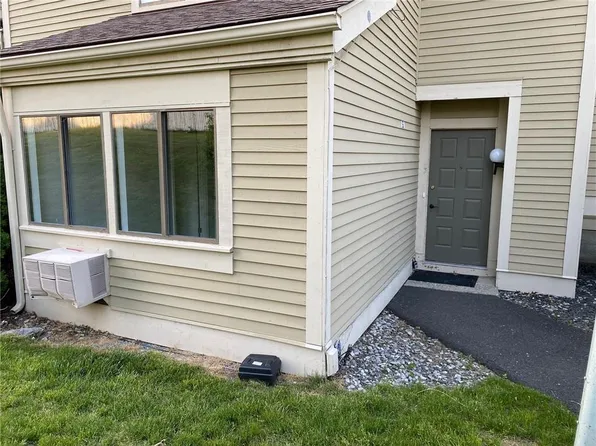 56 Fox Run, South Salem, NY 10590