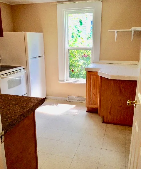 1817 Kendall St #B — Photo 3