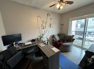 3474 N. Clark St., Chicago, IL 60657