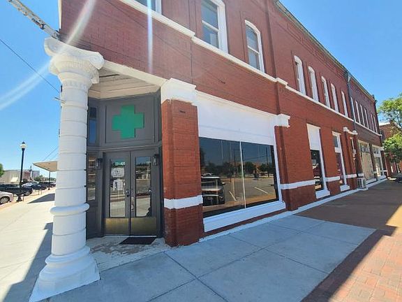 2nd image of 301 S Main St #9