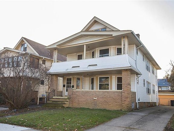 2nd image of 2022 Lewis Dr