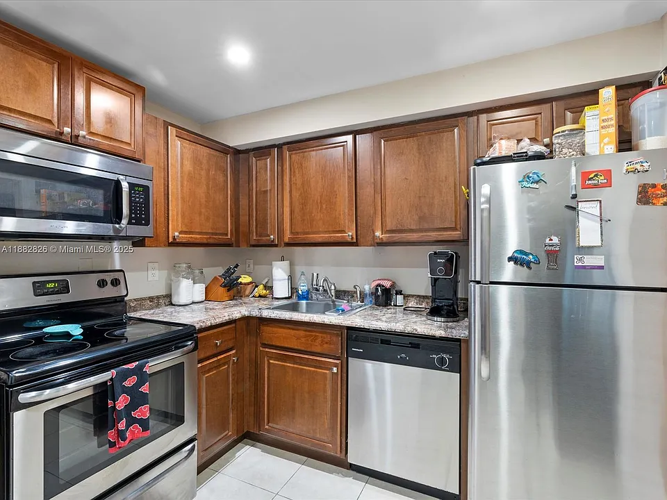 8401 W Sample Rd