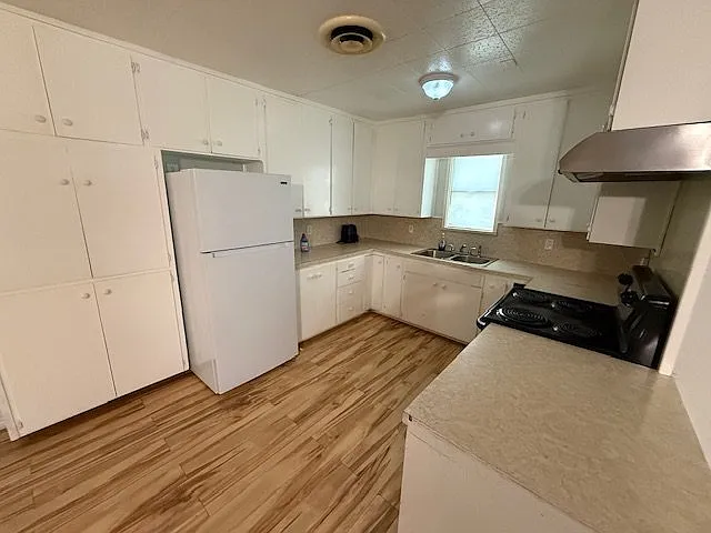 3106 Western Ave — Photo 14