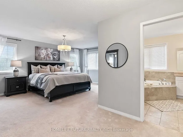 1381 Clearbrook Dr — Photo 21