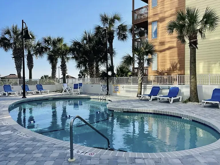 5511 N Ocean Blvd #206 — Photo 4