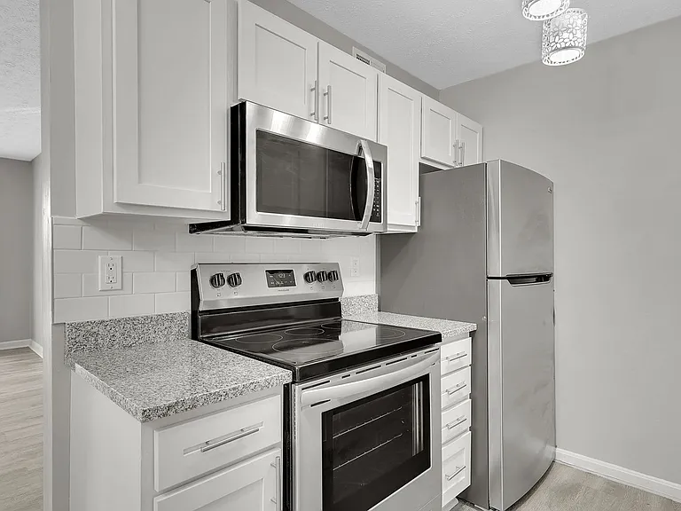 St. Anthony Gardens Apartments — Photo 30