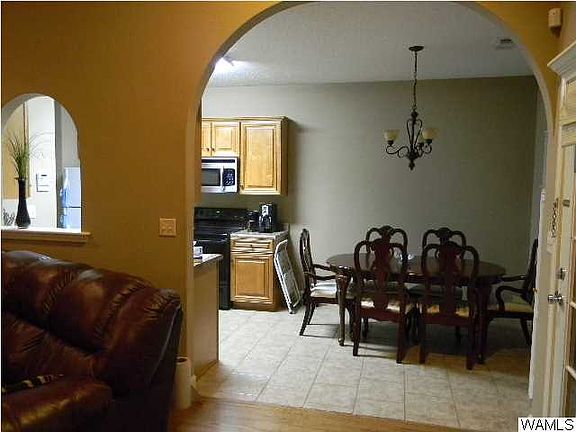 5th image of 5500 Easton Ln