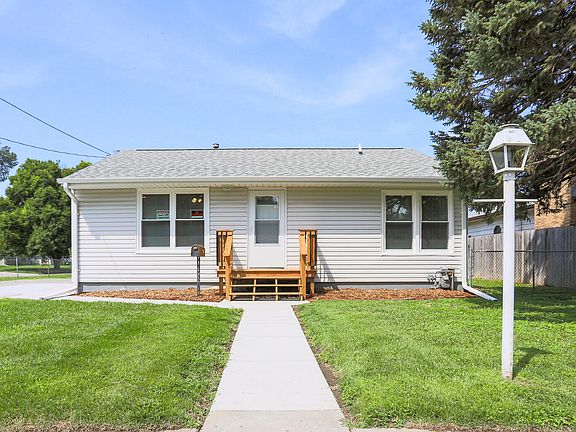 3rd image of 504 N 27th St