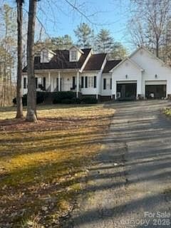 1st image of 119 Beech Brook Ln