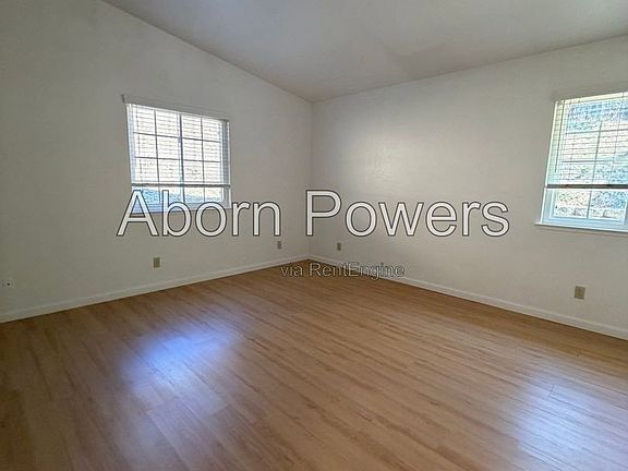 5th image of 4819 Hillbrook Ct