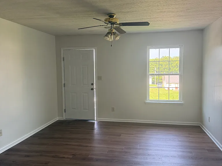 Cardinal Cir — Photo 2