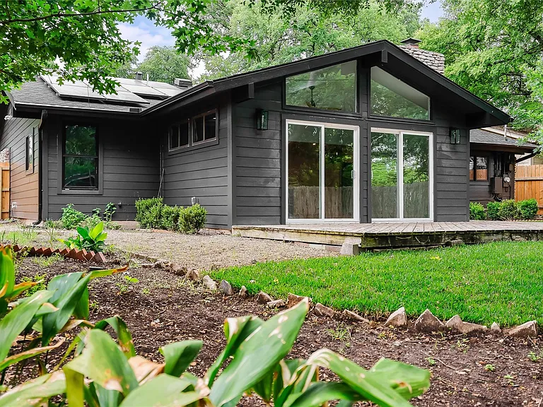 1707 Fawn Dr — Photo 32