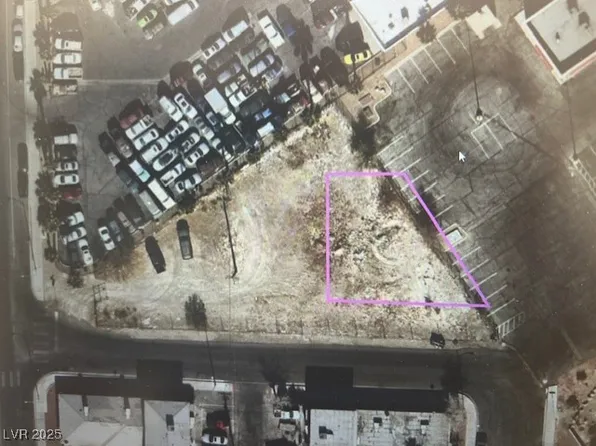 3300 N Michael Way, Las Vegas, NV 89108