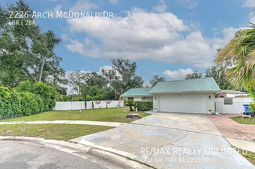 2226 Arch McDonald Dr Photo 1