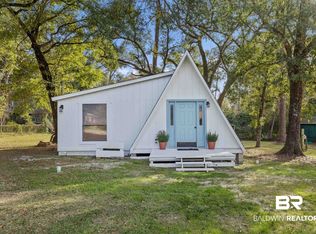 16390 Juniper Ln, Summerdale, AL 36580