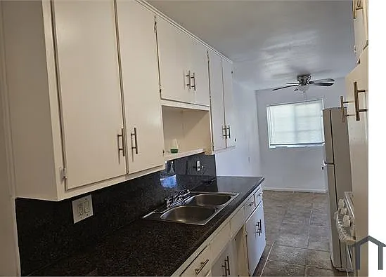 2 bed, $2,200 — Photo 3