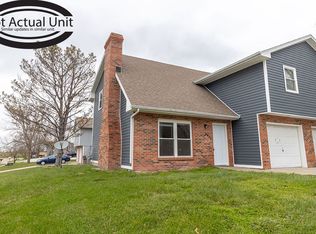 1918 Mirtle Grove Ct, Columbia, MO 65201