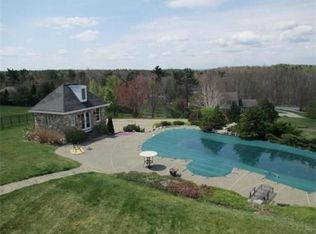 89 Davis Hill Rd, Paxton, MA 01612