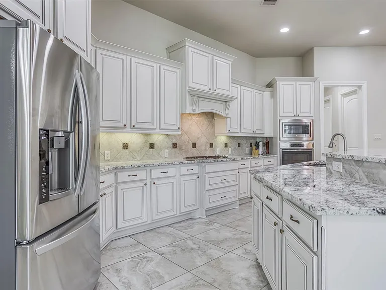 29114 Davenport Dr — Photo 13