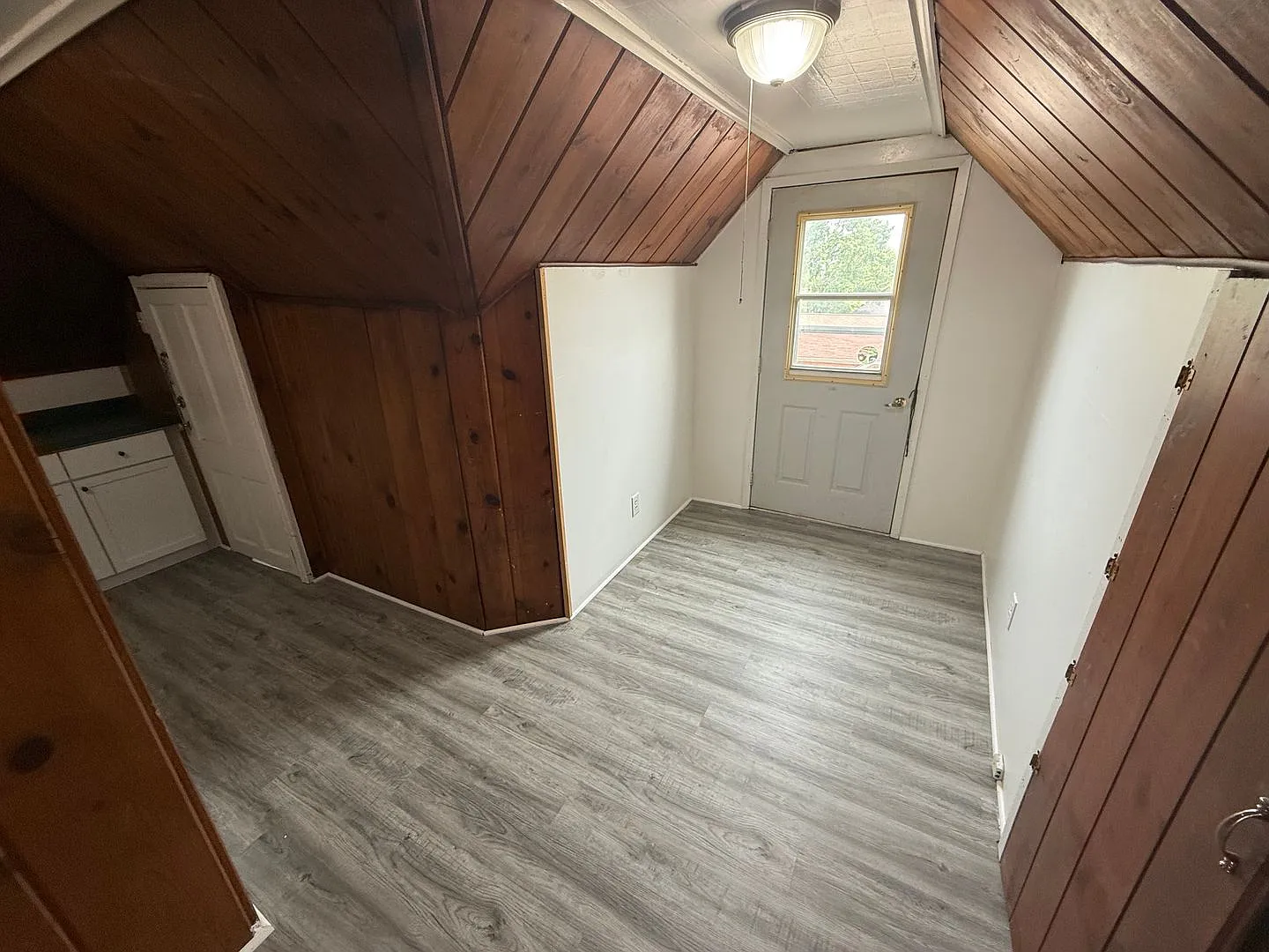 2408 W High St. — Photo 3