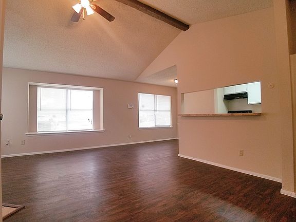 2nd image of 5407 Farley Dr #A