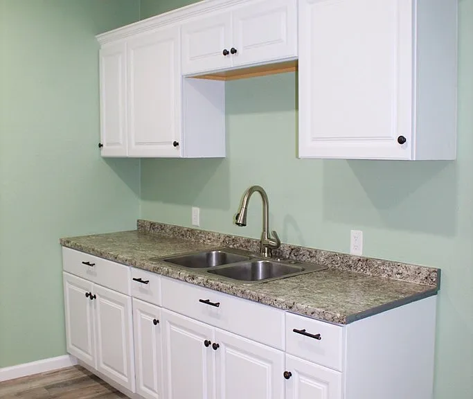 304 W James St #ID-2965 — Photo 13
