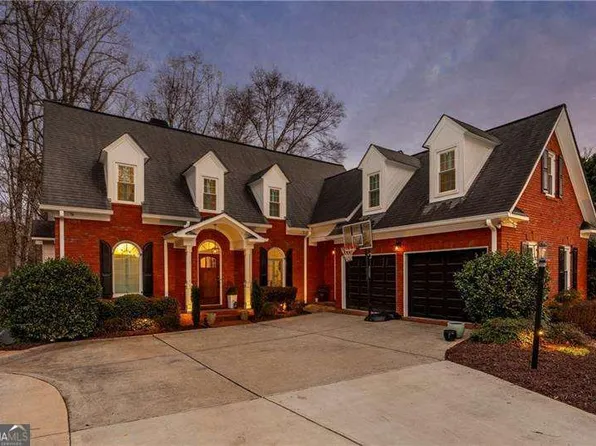 4093 Hickory Fairway Dr, Woodstock, GA 30188