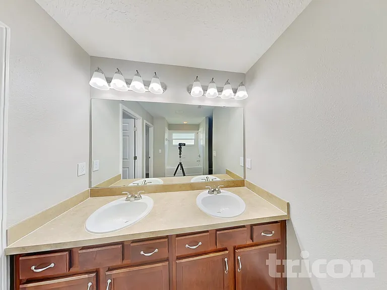 96401 Commodore Point Dr — Photo 8