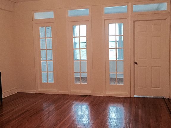 2nd image of 164 S Harrison St APT 3A