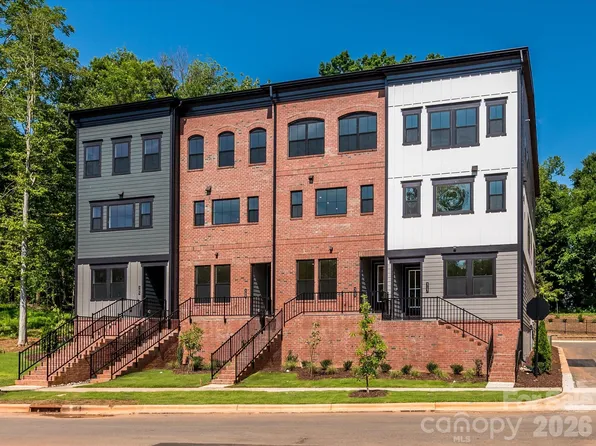 317 Old Town Village Rd, Waxhaw, NC 28173