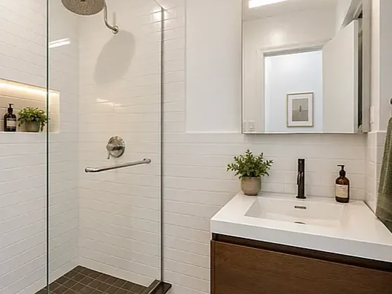 680 Broadway #2A — Photo 4