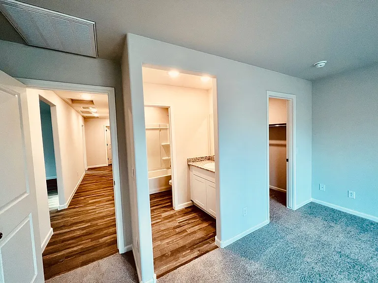 2083 E Velvet Pl — Photo 10