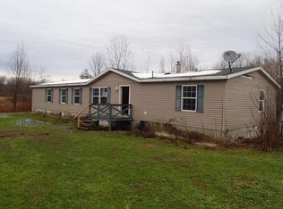 8360 E Mud Lake Rd, Baldwinsville, NY 13027