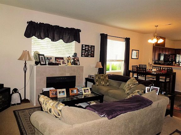 Living area with electric fireplace