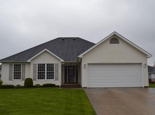 104 Walker Dr, Edinboro, PA 16412