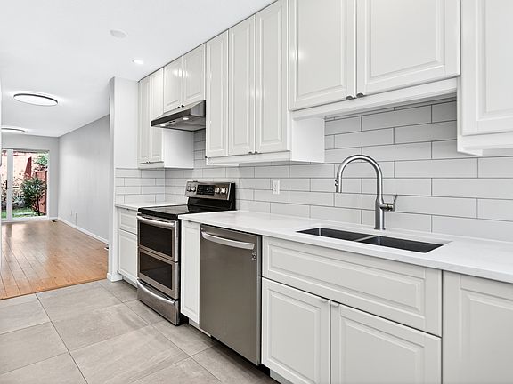 4th image of 20985 Camwood Ave #7