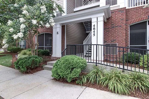 4845 Bevendean Dr #11 Photo 1