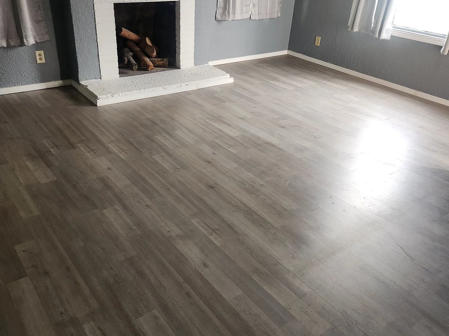 2 bed, 750 sqft, $1,300 — Photo 3