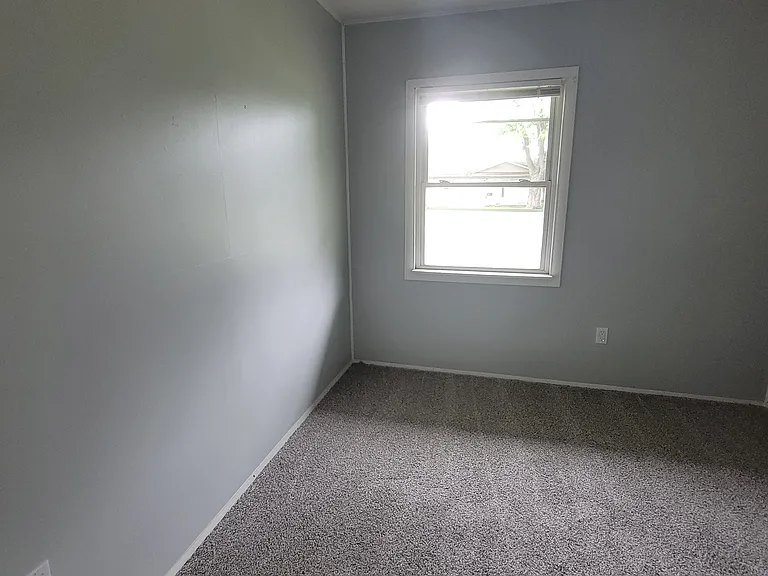 1173 Frost Cir — Photo 5