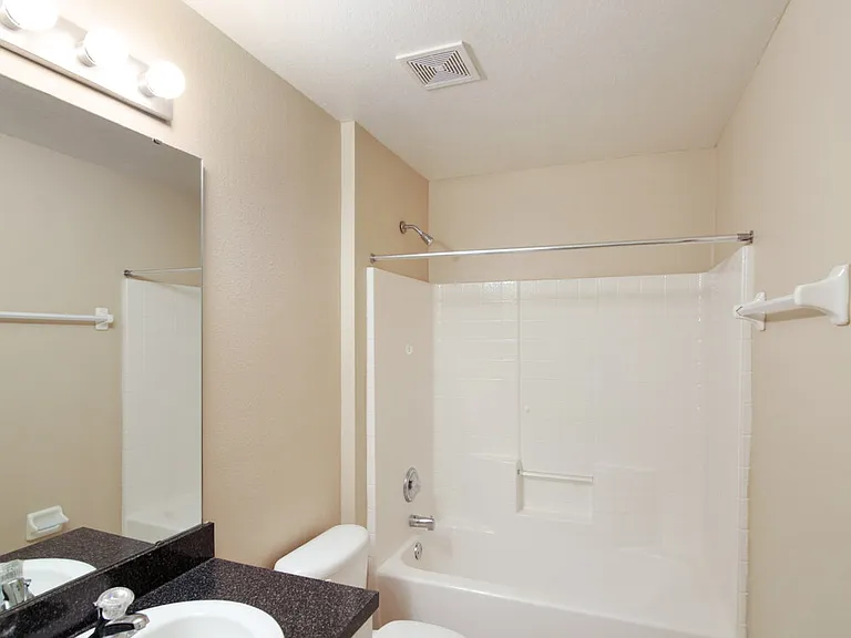 3005 Lorimer Ct — Photo 11