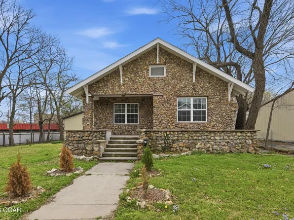 315 W Coler St, Neosho, MO 64850