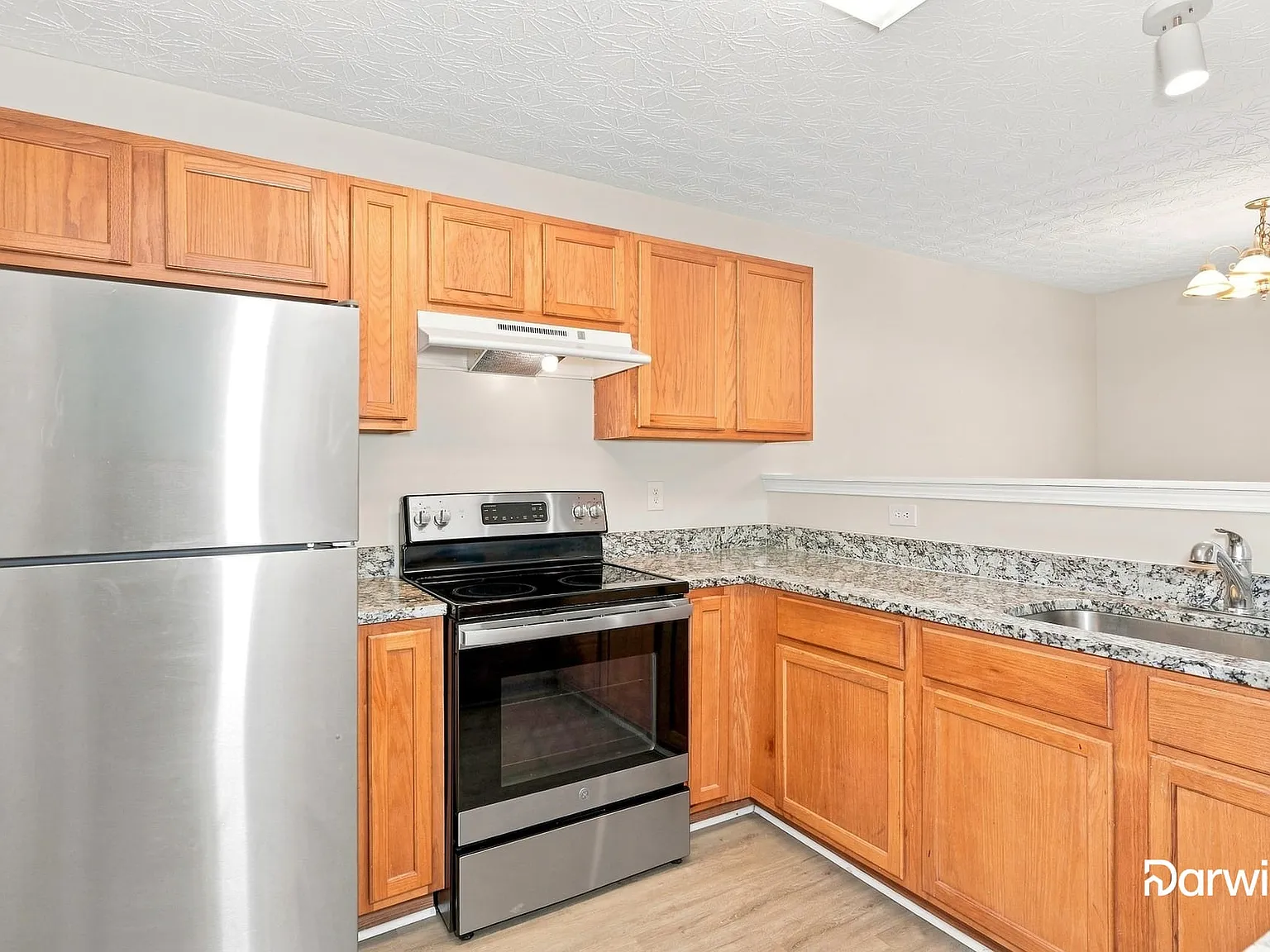 2 bed, 2.5 bath, 1384 sqft, $1,610 — Photo 3