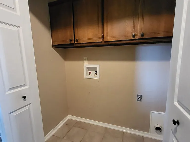 2008 Grassland Dr — Photo 15